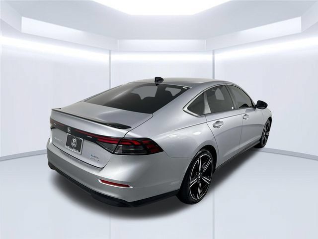 Used 2023 Honda Accord Sport image 34