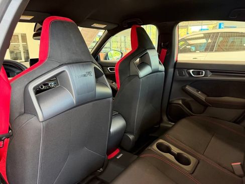 Certified 2025 Honda Civic Type R image 28