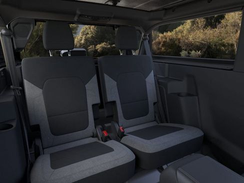 New 2025 Ford Bronco 2-Door w/ Sasquatch Package image 11