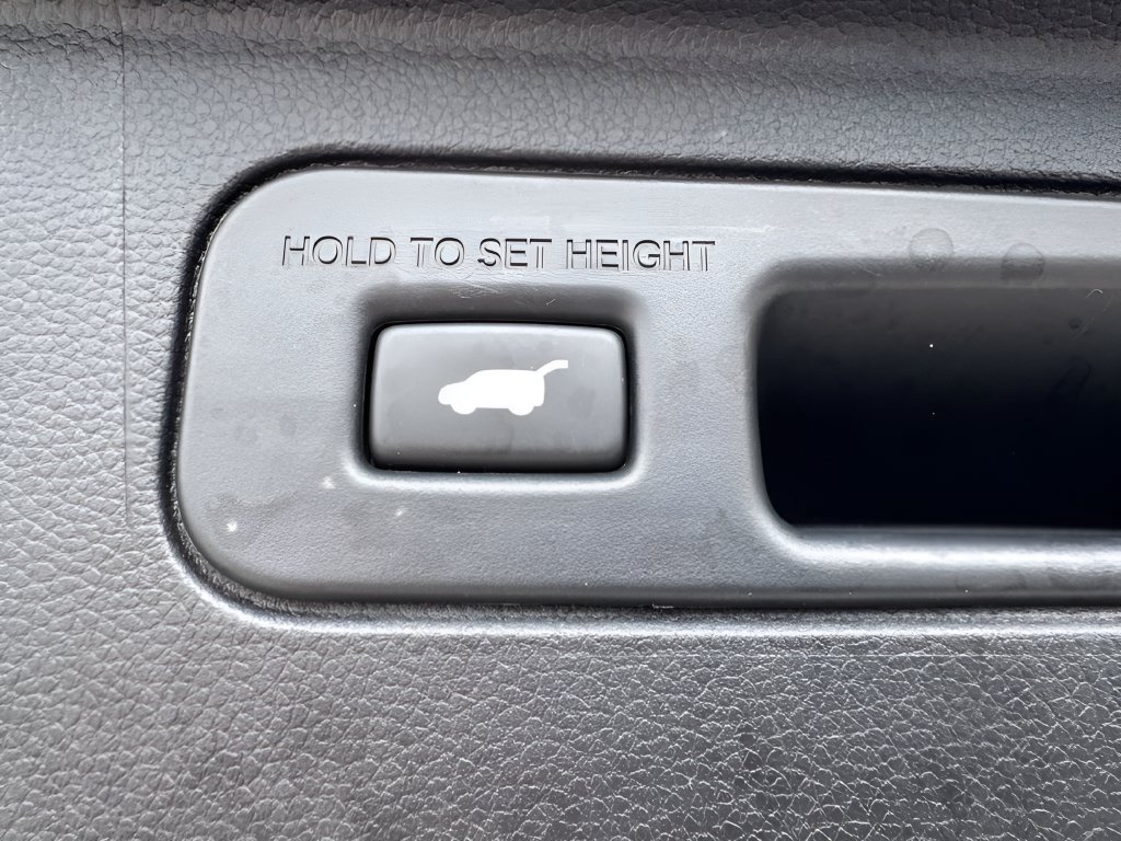 Used 2025 Honda Pilot Touring image 28