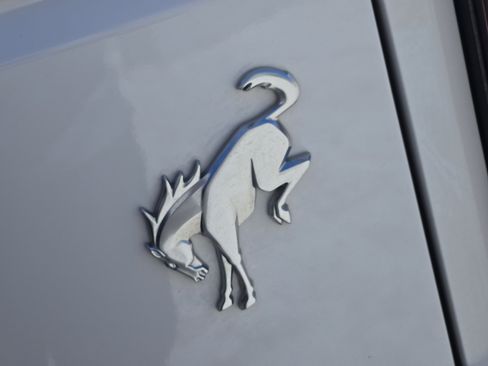 Used 2024 Ford Bronco Outer Banks image 13