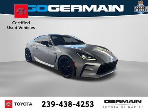 Used 2025 Toyota GR86 Premium RWD image 10