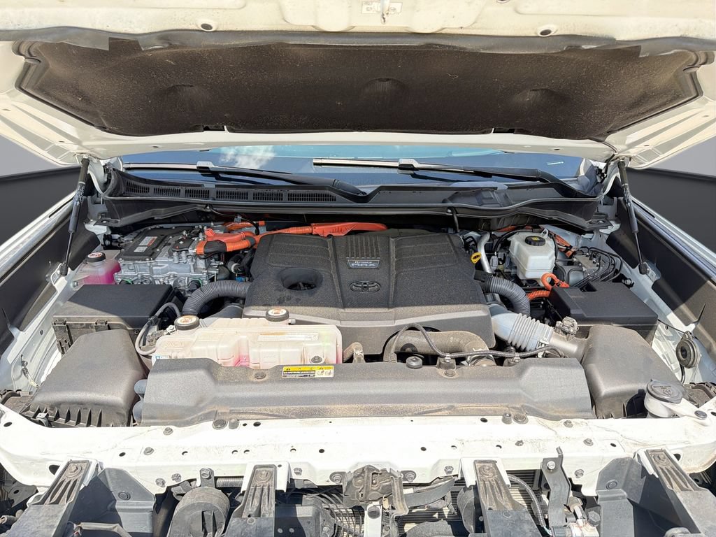 Used 2023 Toyota Sequoia Platinum AWD/4WD image 14