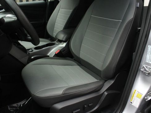 Used 2015 Ford Escape SE AWD/4WD image 18