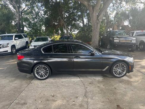 Used 2019 BMW 540i w/ Convenience Package image 5