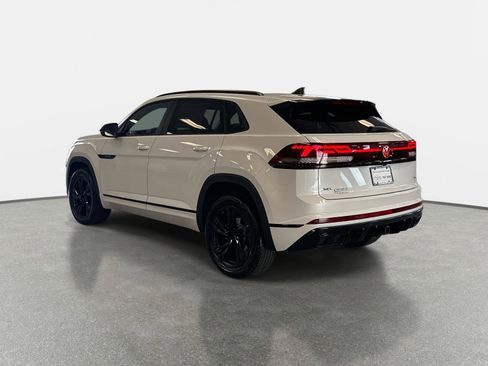 New 2026 Volkswagen Atlas Cross Sport SEL R-Line image 7