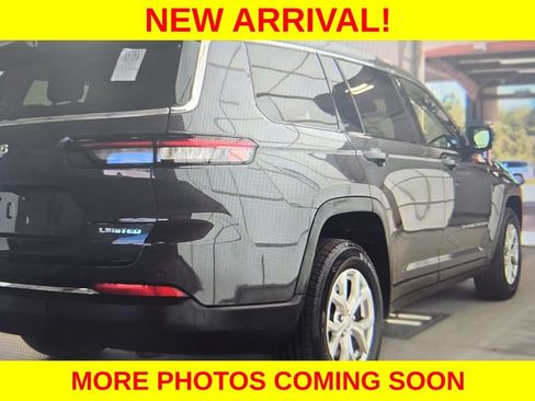 Used 2023 Jeep Grand Cherokee L Limited w/ Luxury Tech Group II AWD/4WD image 4