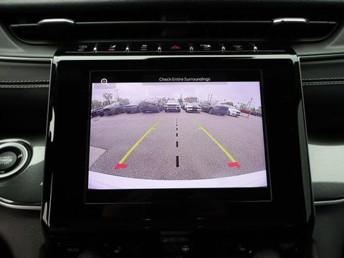 Used 2023 Jeep Grand Cherokee Altitude AWD/4WD image 21