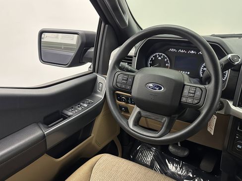 Used 2023 Ford F150 XLT image 16