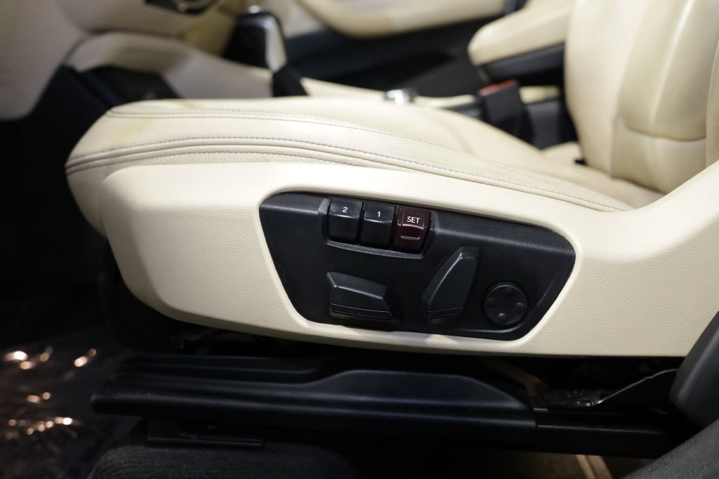 Used 2017 BMW X1 sDrive28i FWD image 13