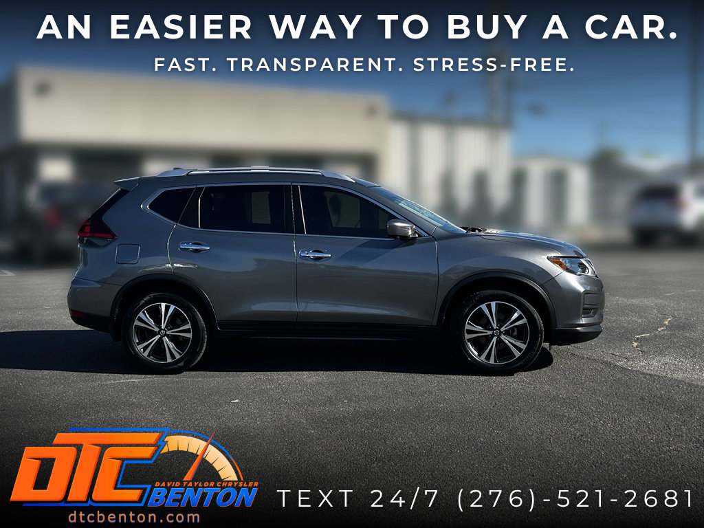 Used 2020 Nissan Rogue SV w/ Premium Package FWD image 4