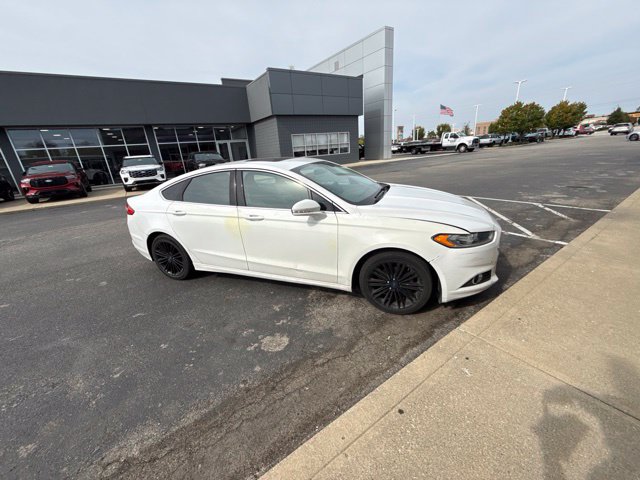 Used 2014 Ford Fusion SE w/ Equipment Group 202A FWD image 1