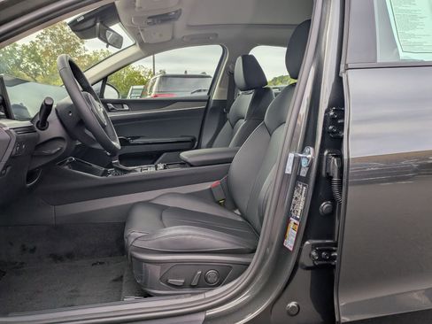 New 2026 Kia K5 EX image 12