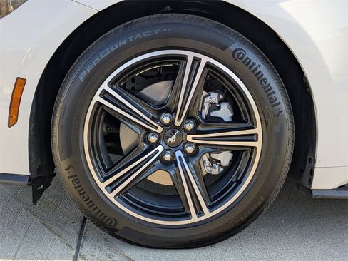 Used 2024 Ford Mustang Premium image 30