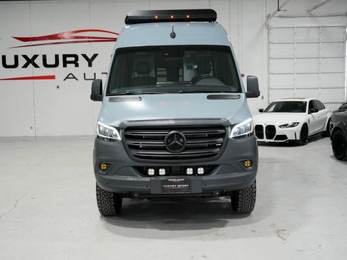 Used 2021 Mercedes-Benz Sprinter 2500 image 5