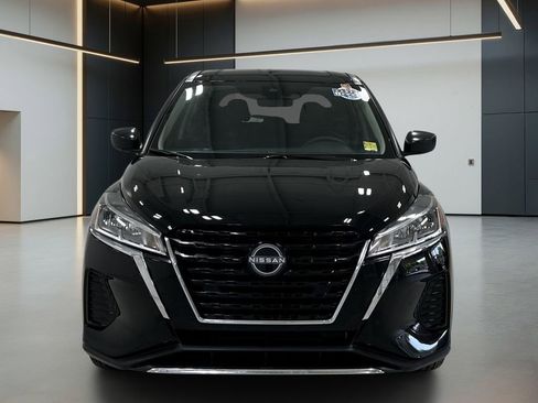 Used 2024 Nissan Kicks S FWD image 4