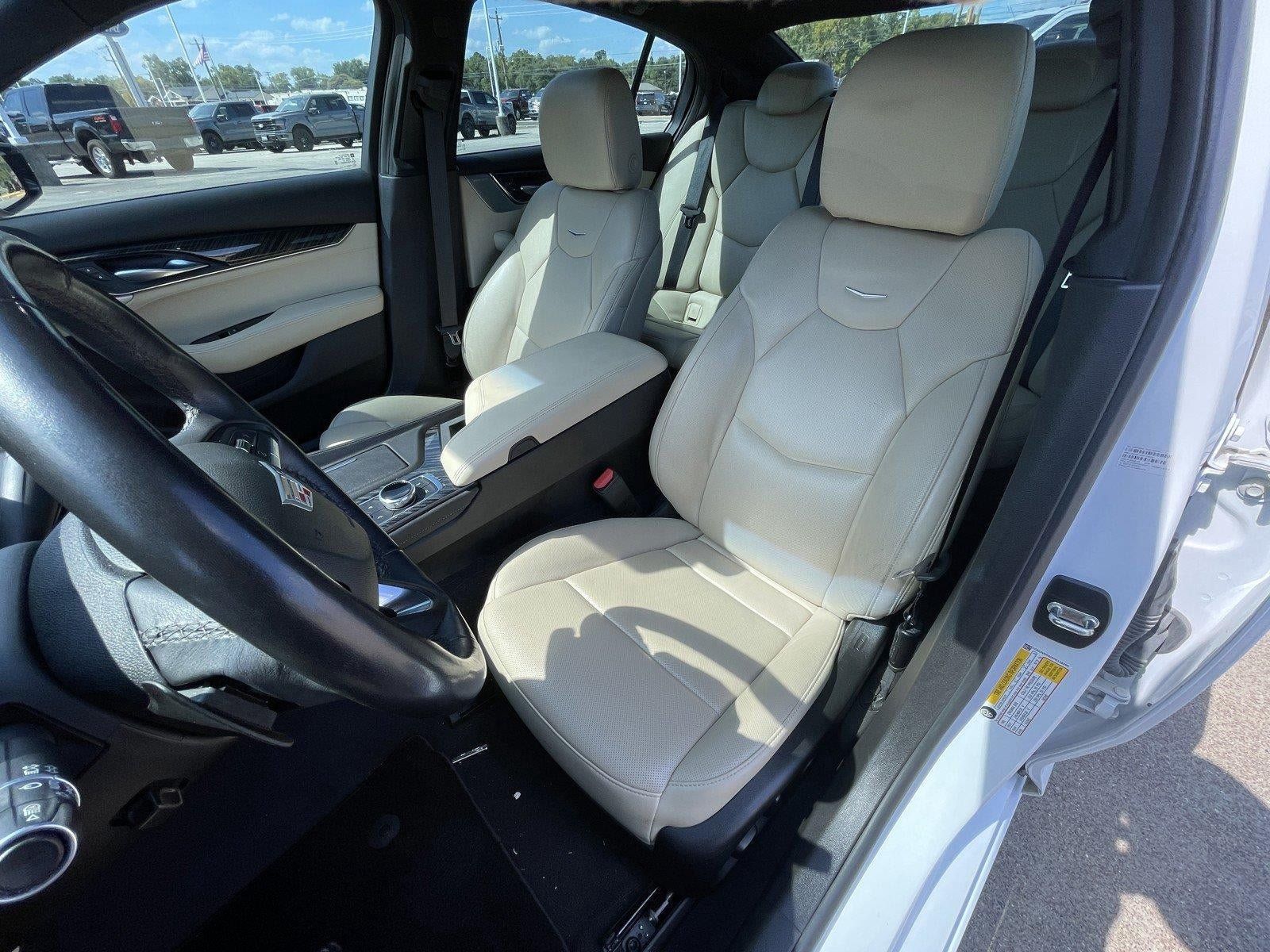 Used 2023 Cadillac CT5 Premium Luxury RWD image 14