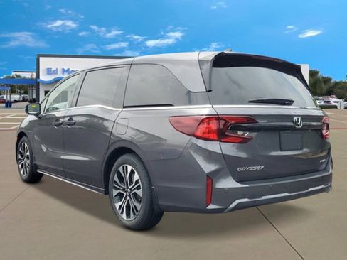 New 2026 Honda Odyssey Elite image 2
