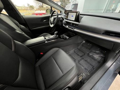 Used 2024 Toyota Prius XLE image 26