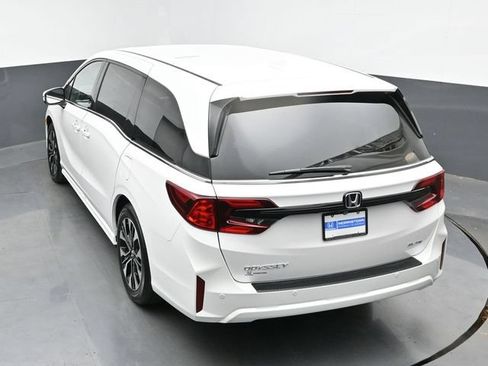 Used 2025 Honda Odyssey Elite image 27