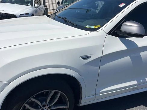 Used 2017 BMW X4 M40i AWD/4WD image 2
