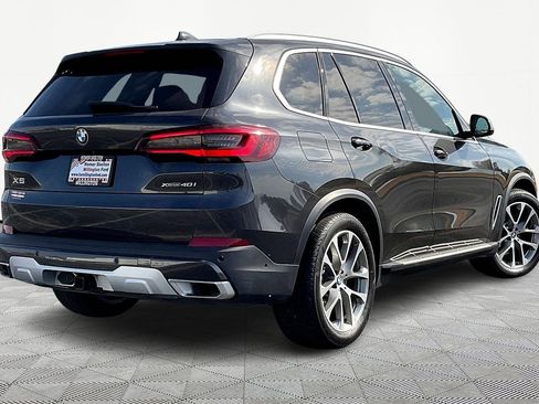 Used 2023 BMW X5 xDrive40i w/ Parking Assistance Package image 11