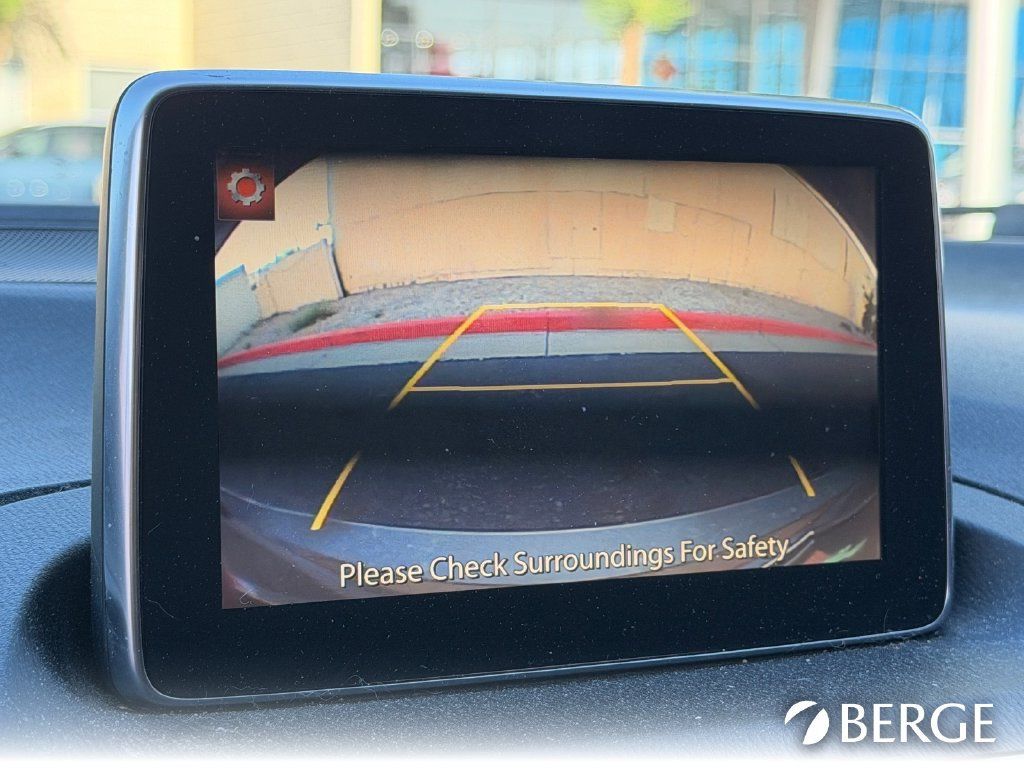 Used 2016 MAZDA MAZDA3 i Touring FWD image 23