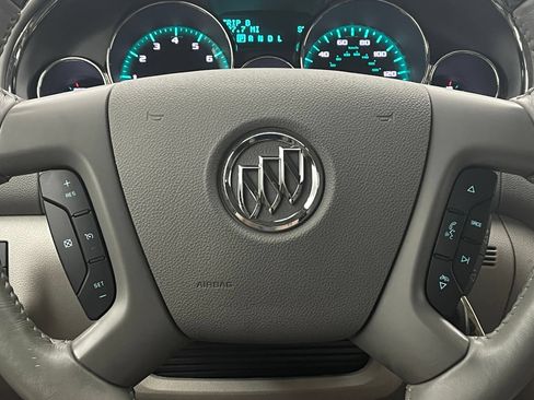 Used 2015 Buick Enclave Convenience FWD image 19
