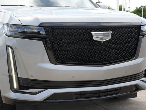 Certified 2024 Cadillac Escalade Sport Platinum w/ LPO, ONYX Package AWD/4WD image 27