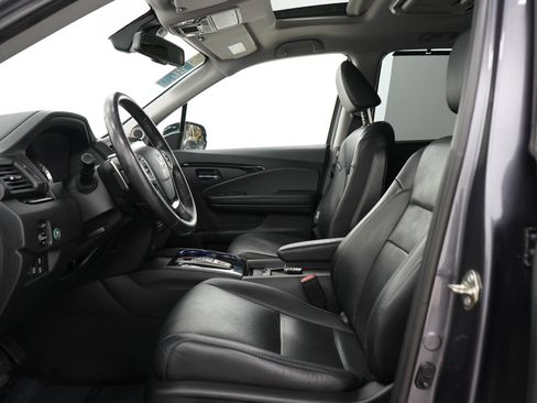 Used 2017 Honda Pilot Elite image 30