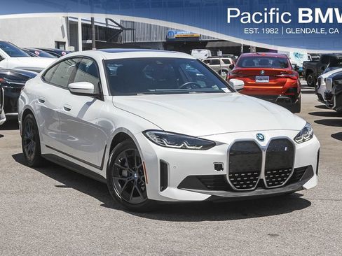 Used 2023 BMW i4 eDrive35 w/ Premium Package RWD image 1