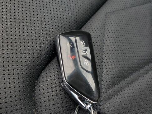 Used 2025 Volkswagen Atlas SE FWD image 31