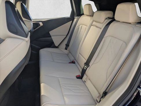 Used 2025 BMW X3 xDrive30i w/ Premium Package image 18