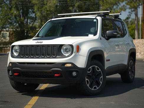 Used 2017 Jeep Renegade Trailhawk AWD/4WD image 1