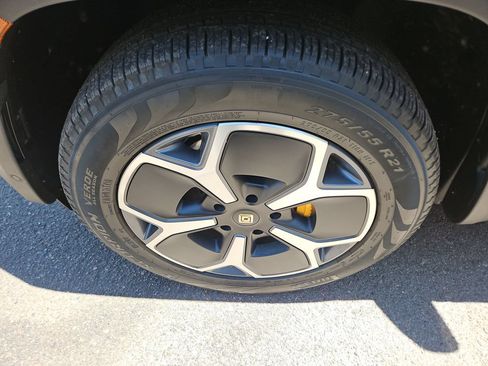 Used 2023 Rivian R1T Adventure AWD/4WD image 27