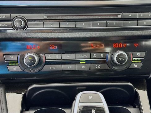 Used 2016 BMW 528i Sedan image 16