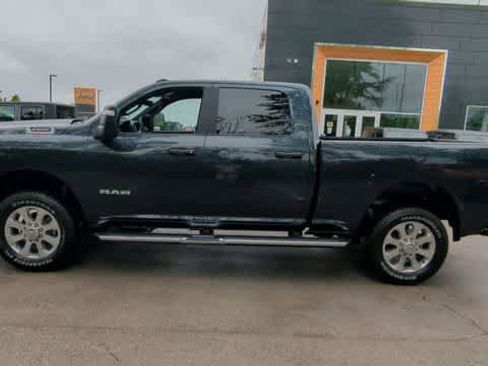 New 2026 RAM 2500 Big Horn AWD/4WD image 5