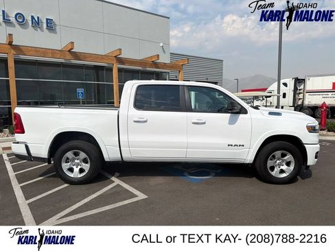 Used 2025 RAM 1500 Big Horn AWD/4WD image 4