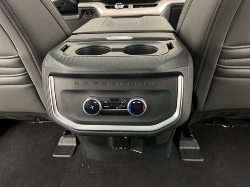 Used 2025 Ford Expedition Max Active image 23