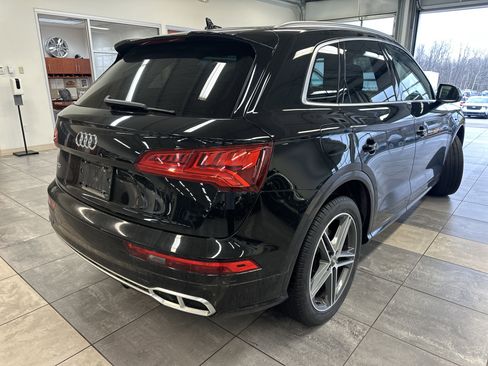 Used 2019 Audi SQ5 Premium Plus w/ Premium Plus Package image 10