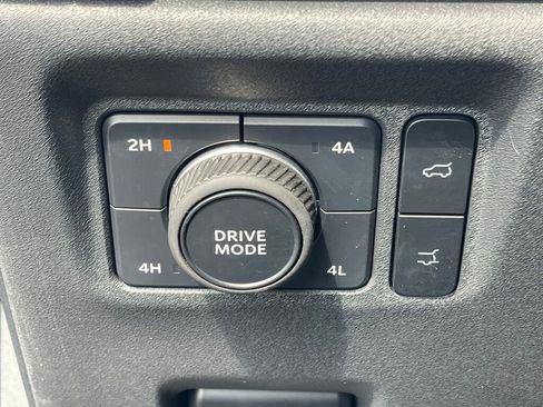 Certified 2025 Ford Expedition Max Platinum w/ Stealth Performance Package image 19