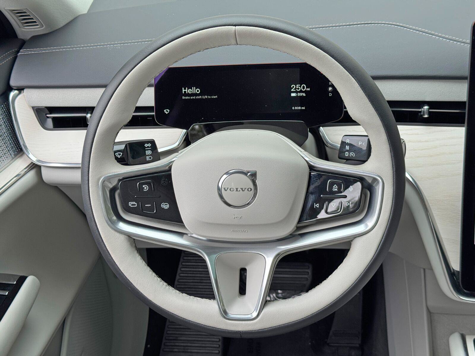 Used 2025 Volvo EX90 Ultra AWD/4WD image 19