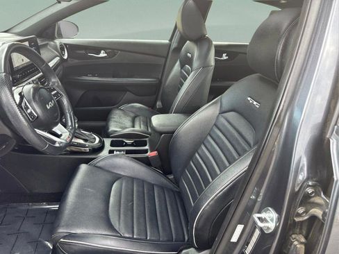 Used 2023 Kia Forte GT-Line w/ GT-Line Premium Package FWD image 10