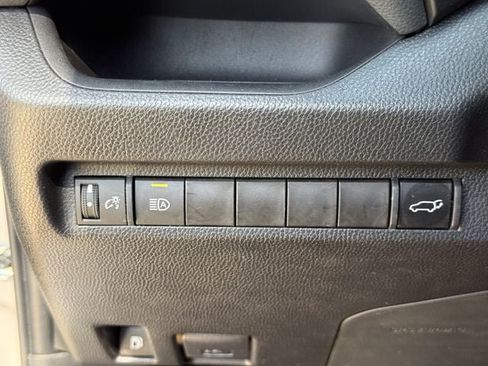 Used 2024 Toyota RAV4 XSE AWD/4WD image 25
