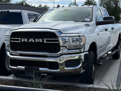 Certified 2021 RAM 2500 Tradesman AWD/4WD image 9