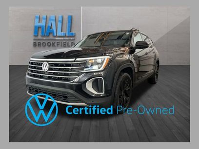 Certified 2025 Volkswagen Atlas SE w/ Panoramic Sunroof Package