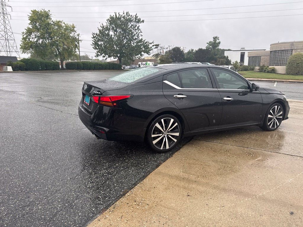 Used 2019 Nissan Altima 2.5 Platinum FWD image 13