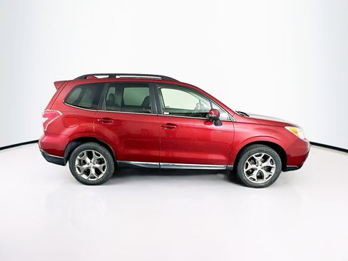 Used 2016 Subaru Forester 2.5i Touring AWD/4WD image 10