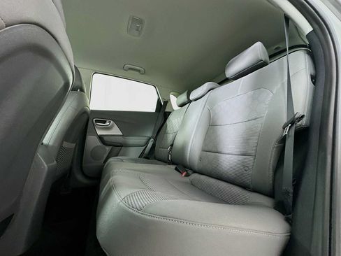 Used 2022 Kia Niro LX FWD image 21