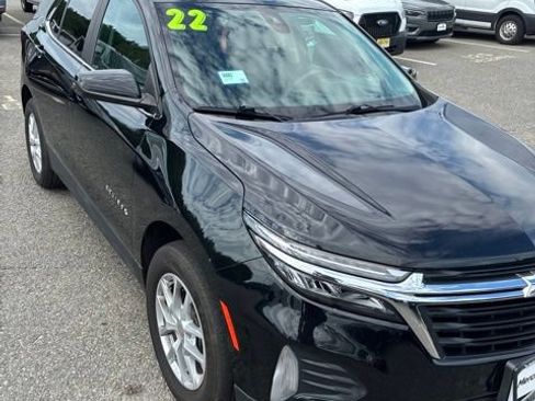 Used 2022 Chevrolet Equinox LT AWD/4WD image 3